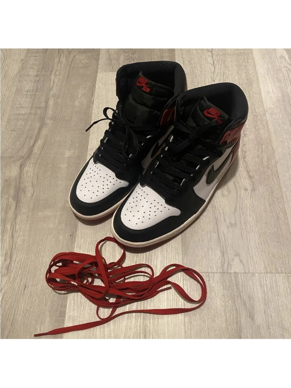 Jordan Air High-Top Sneakers - Black/White/Red